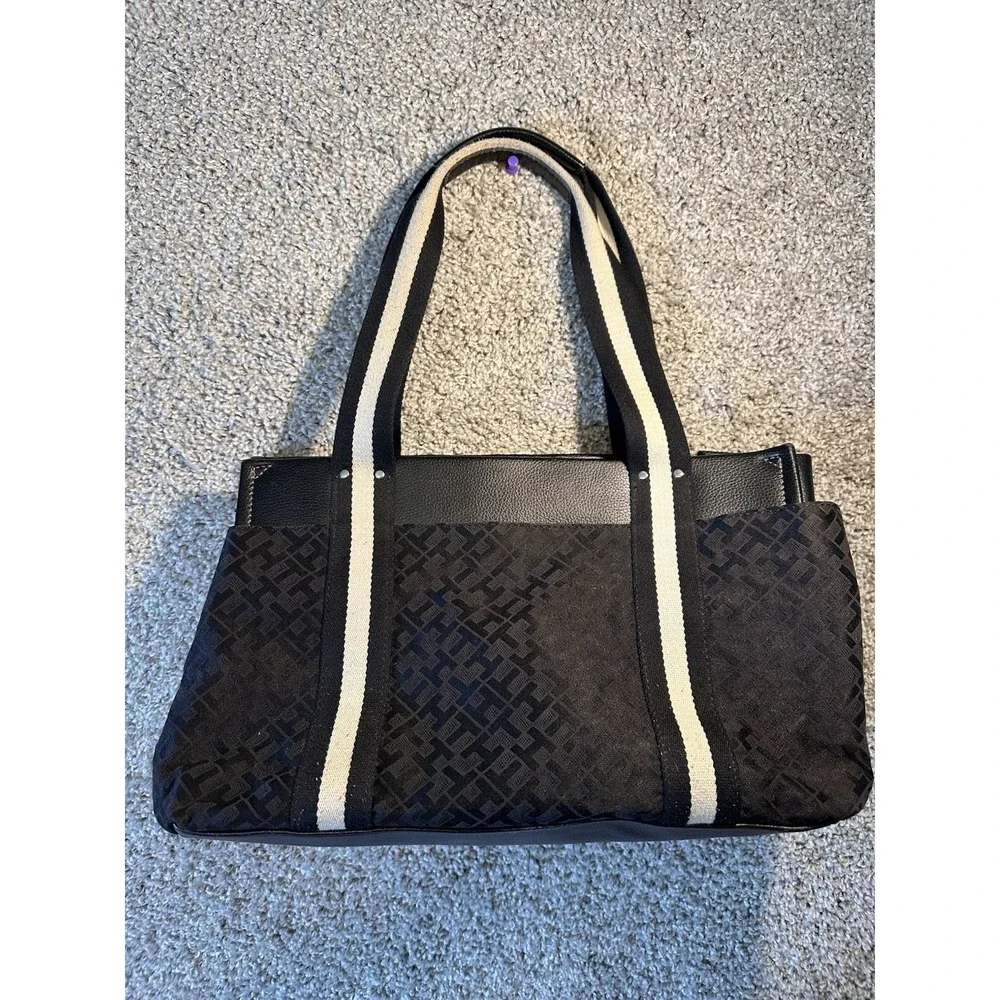 Tommy Hilfiger Women's Handbag‎ Faux Leather Purse Medium Black
